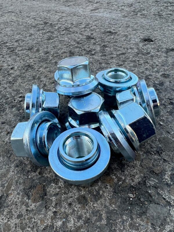 Retro Fit Wheel Nuts for 17.5" Aluminium wheels