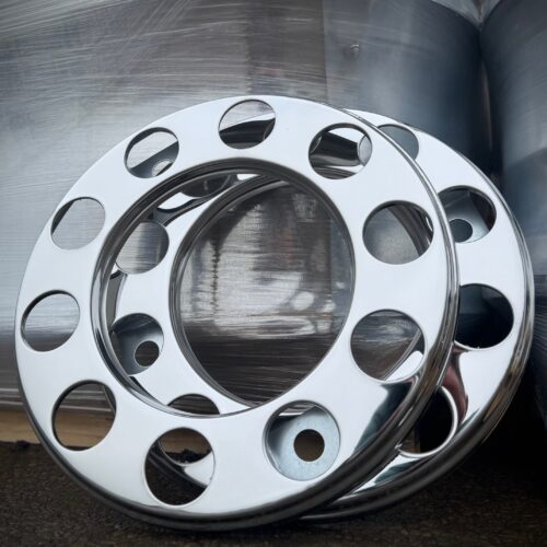 10 Stud Open Centre Nut Ring / Wheel Trim for steel and alloy wheels (pair of)